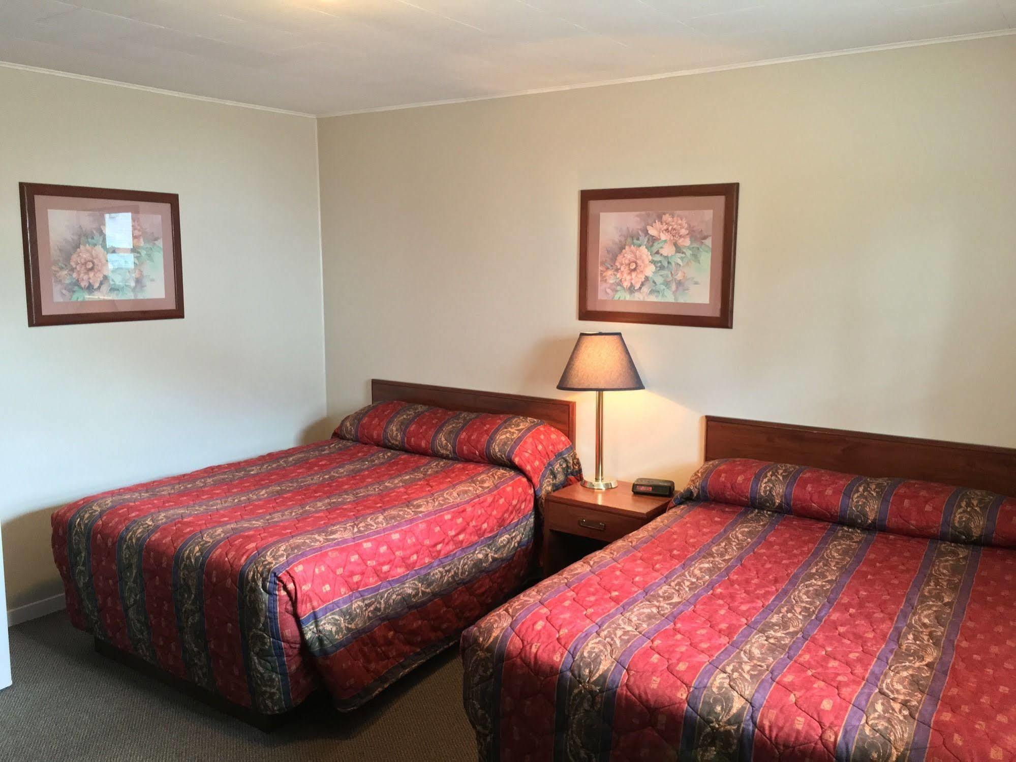 Fairway Inn サセックス エクステリア 写真